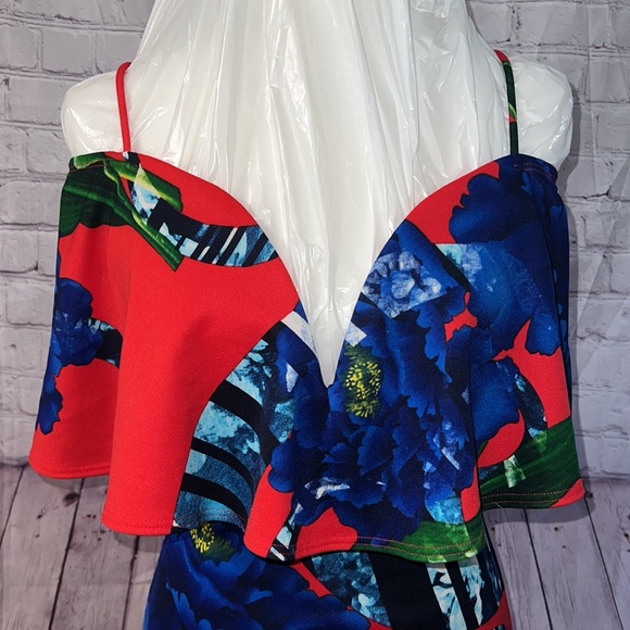 Sexy date night girls night dress bodycon plunging neckline S - Picture 3 of 3